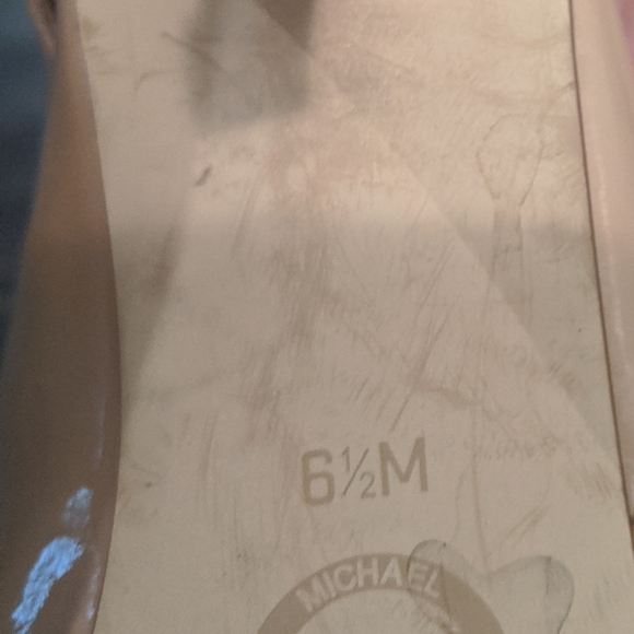 Michael Kors Nude Patent Leather Rochelle Sandals - Picture 4 of 9